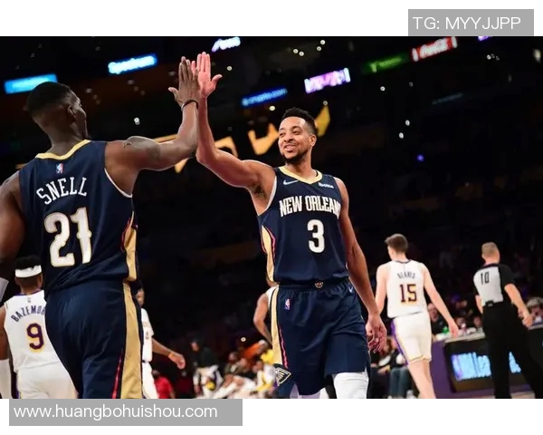 鹈鹕与太阳激战11月22日球迷期待精彩对决与精彩瞬间