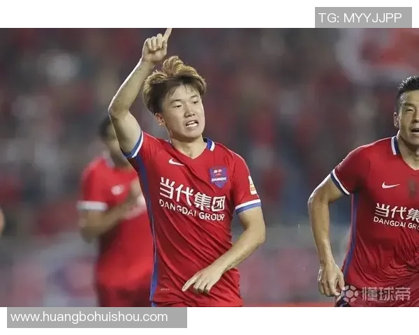 杭州足球队与重庆足球队赛后复盘分析灵活性表现与战术调整MBA