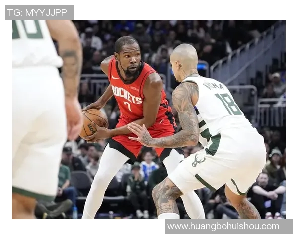 雄鹿与火箭首节较量精彩纷呈球员表现引人瞩目